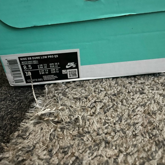 Nike SB dunks tumbled sand lows - Picture 3 of 9